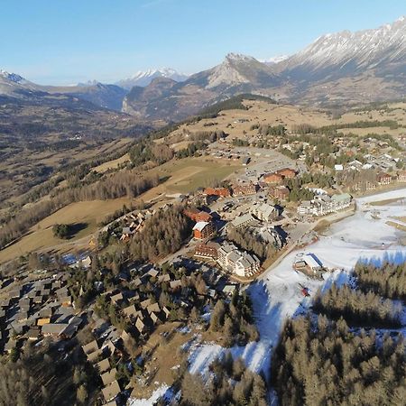 Résidence les monts du soleil La Joue du Loup Exterior foto